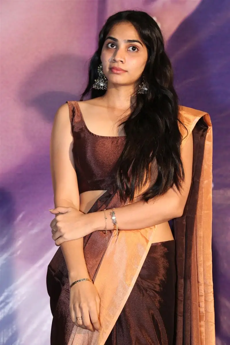 TELUGU ACTRESS SHAGNASRI VENUN AT PRABHUTVA JUNIOUR KALASALA MOVIE PRESS MEET 9